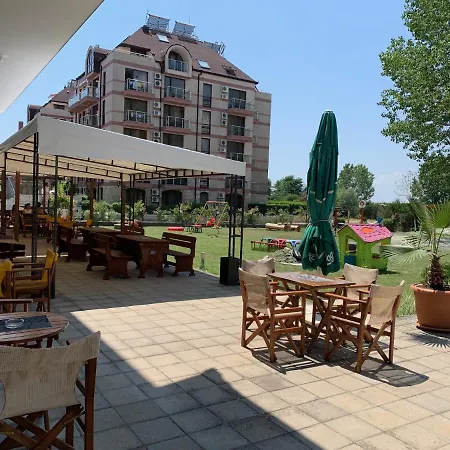 And In Cote D'azure Διαμέρισμα