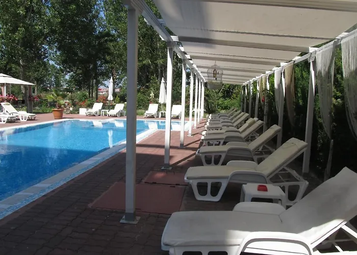 And In Cote D'azure
