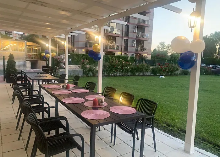 And In Cote D'azure *