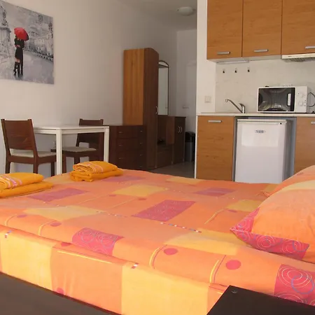 And In Cote D'azure Apartment *