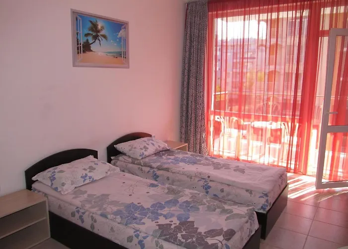 And In Cote D'azure Apartament