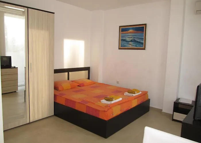 Apartament And In Cote D'azure