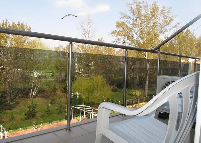 And In Cote D'azure Apartman Napospart