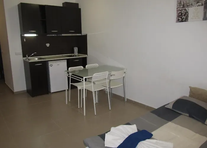 And In Cote D'azure *