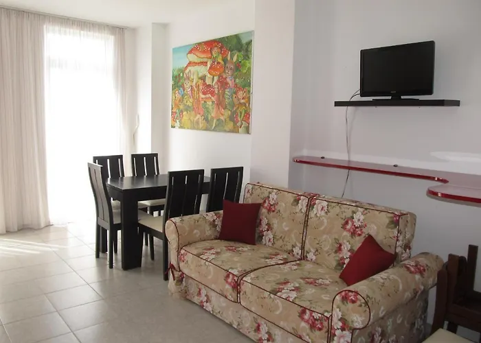 And In Cote D'azure Apartman