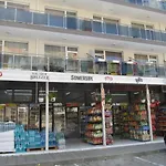 And In Cote D'azure アパート *